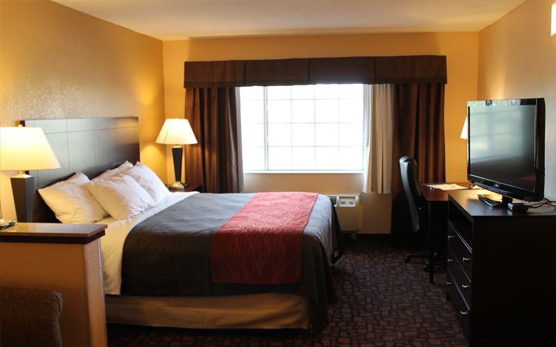 Comfort Inn & Suites